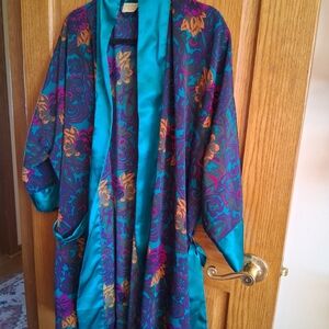 Victoria's Secret Teal-Trim Purple Floral Satin Robe